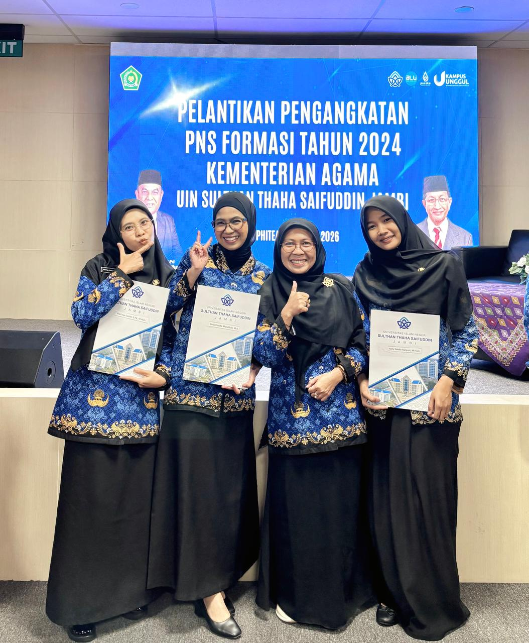 Resmi dilantik PNS, Tiga Dosen Fakultas Adab dan Humaniora siap tingkatkan kinerja Tridharma PT
