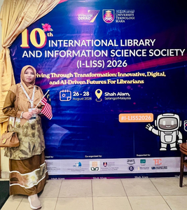 Dosen Ilmu Perpustakaan FAH UIN STS Jambi Presentasikan Analisis Preservasi Koleksi Digital pada Forum Internasional I-LISS di Malaysia